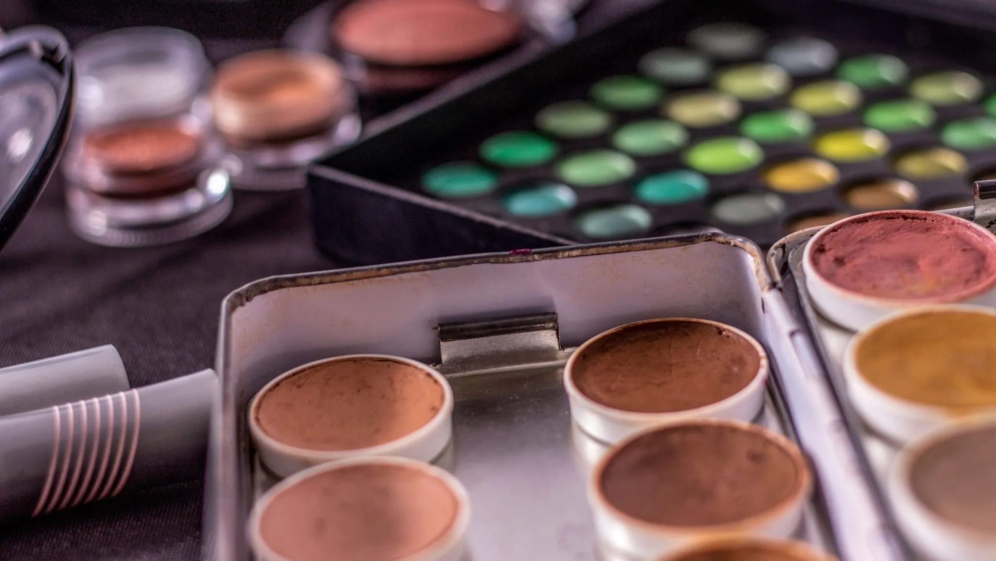 Cosmetics Industry Banner