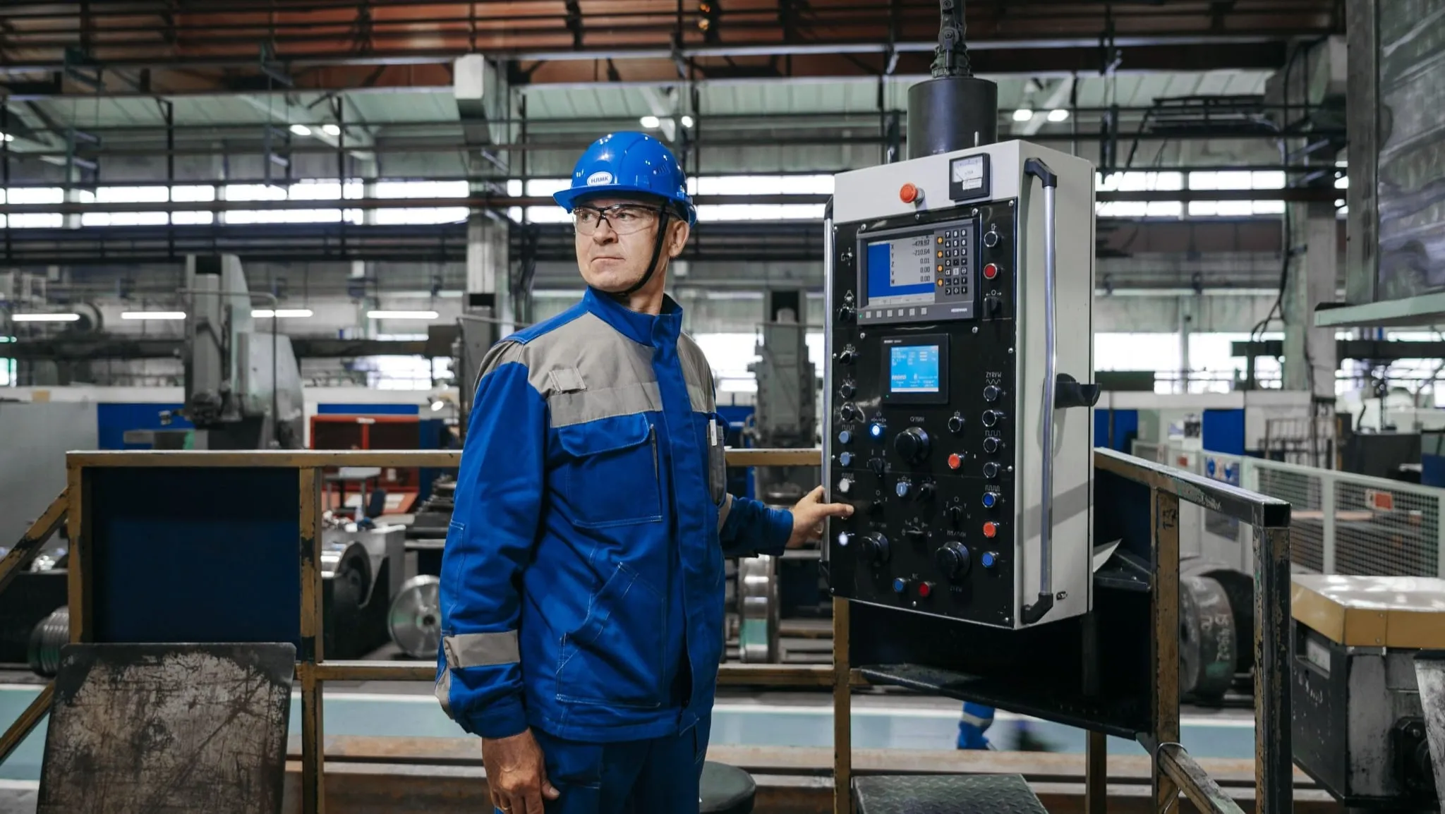 Equipment Manufacturing Industry Banner